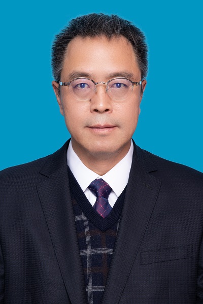 党委委员、副主任：杨晓林